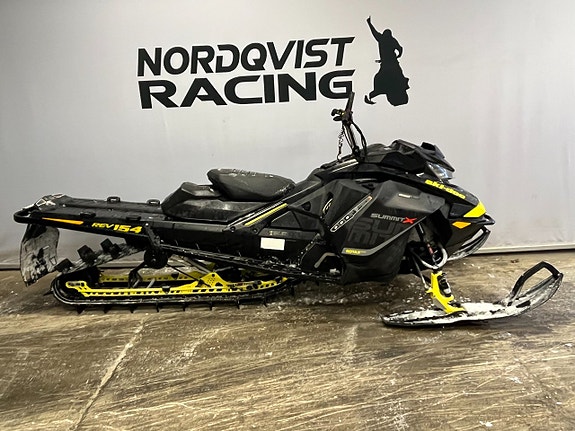 Ski-Doo Summit X 154 850 ELSTART *Fri frakt