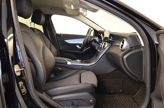 Mercedes-Benz C200 d 19 of 23