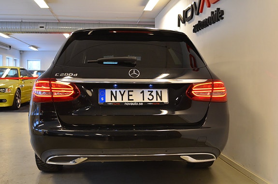 Mercedes-Benz C200 d 6 of 23