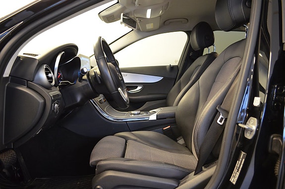 Mercedes-Benz C200 d 10 of 23