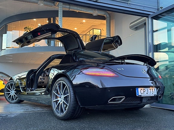 Mercedes-Benz SLS 5 of 5