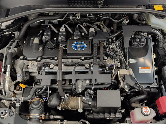 Toyota C-HR 11 of 27