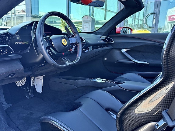 Ferrari 296 GTS 7 of 9