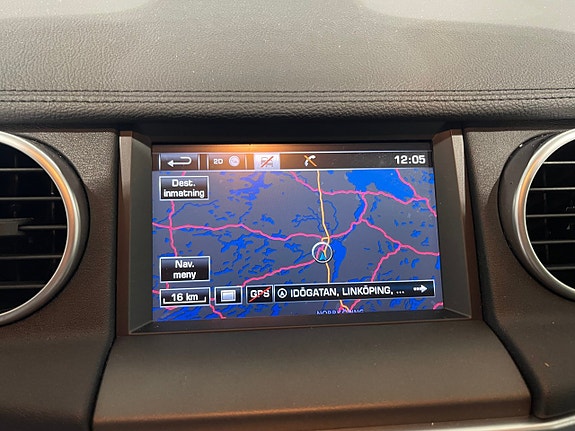 Land Rover Discovery 4 12 of 28