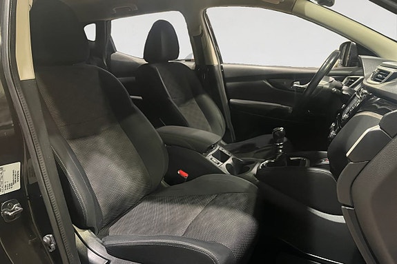 Nissan Qashqai 15 of 17