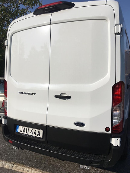 Ford Transit 5 of 5