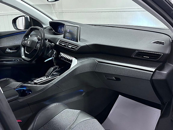 Peugeot 3008 16 of 24