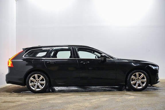 Volvo V90 4 of 5