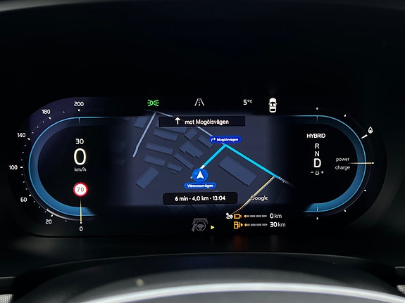 Volvo V90 15 of 30