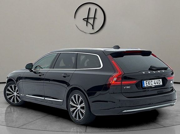 Volvo V90 8 of 30