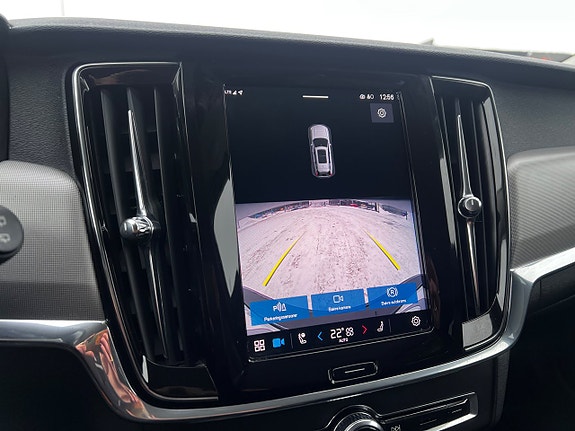 Volvo V90 17 of 30