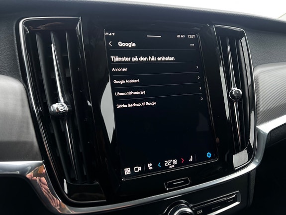 Volvo V90 23 of 30