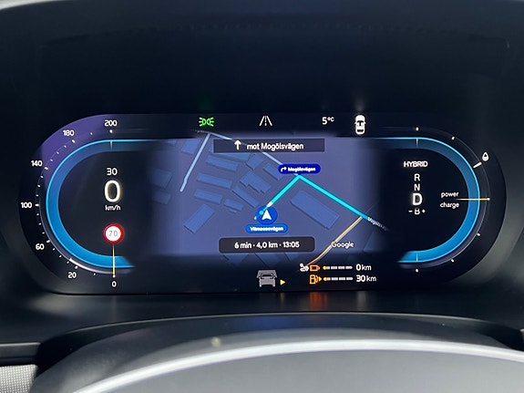 Volvo V90 14 of 30