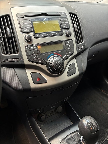 Hyundai i30 10 of 12