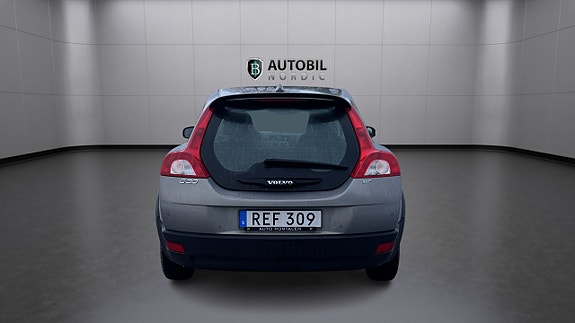 Volvo C30 2 of 5