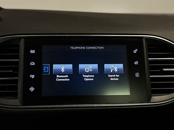 Peugeot 308 SW 13 of 22