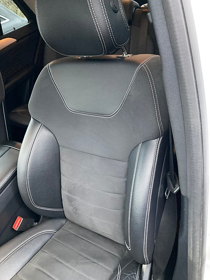 Mercedes-Benz ML350 5 of 5