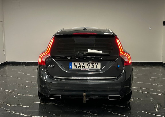 Volvo V60 5 of 5