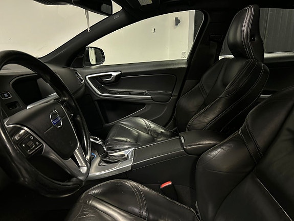 Volvo V60 7 of 24