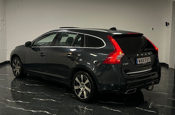 Volvo V60 6 of 24