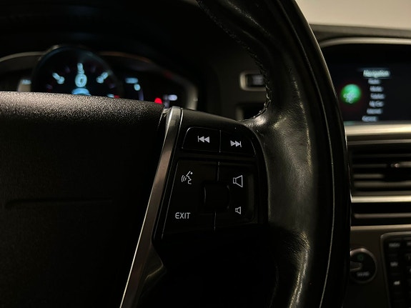 Volvo V60 22 of 24
