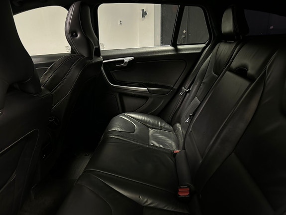 Volvo V60 9 of 24