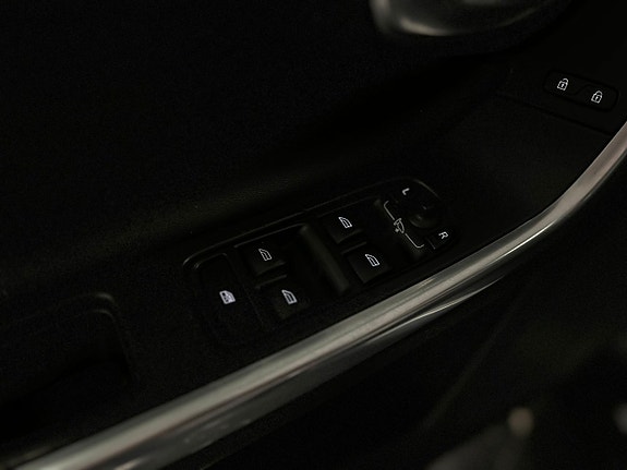Volvo V60 23 of 24