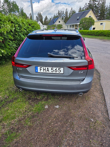 Volvo V90 4 of 5