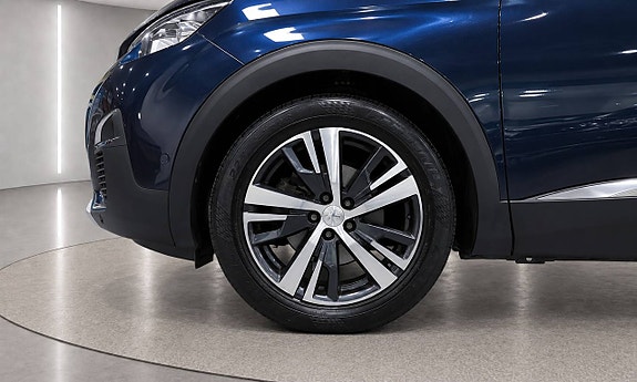 Peugeot 5008 16 of 17