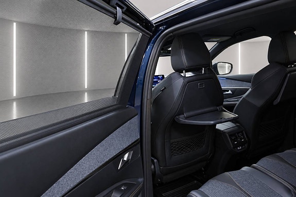 Peugeot 5008 7 of 17