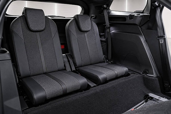 Peugeot 5008 8 of 17
