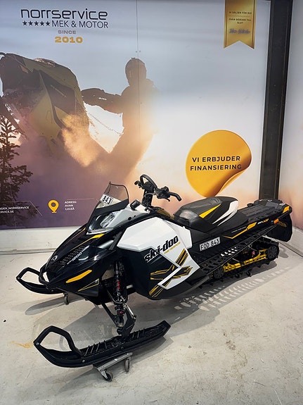 Ski-Doo Renegade 1200 Turbo MC Xpress  137 tum