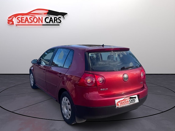 Volkswagen Golf V 6 of 7
