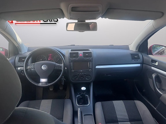 Volkswagen Golf V 7 of 7