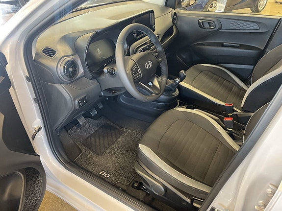 Hyundai i10 13 of 13