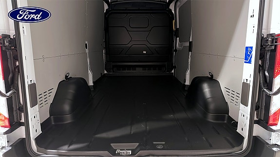 Ford Transit 10 of 10