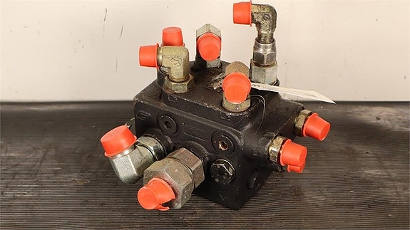 Volvo L180EHL VENTIL