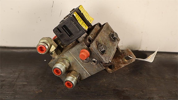 Volvo L180EHL HYDRAULVENTIL