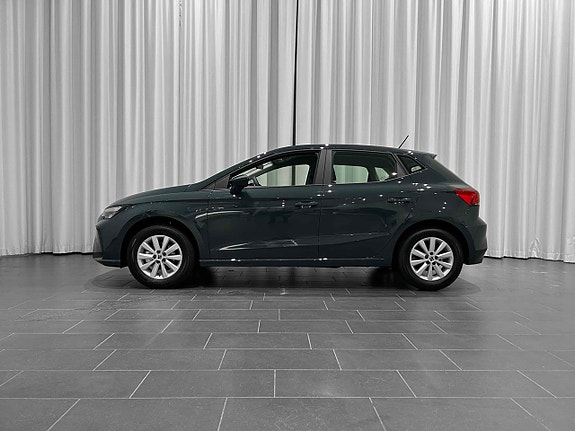 Seat Ibiza 2 of 5