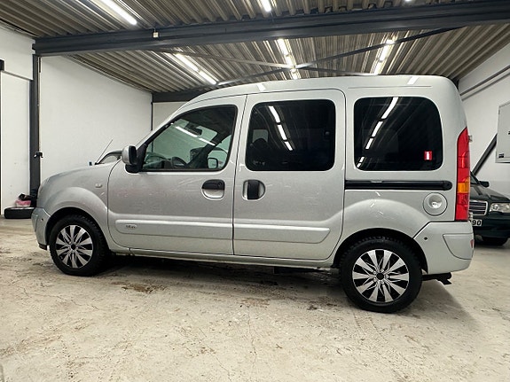 Renault Kangoo Express 3 of 19