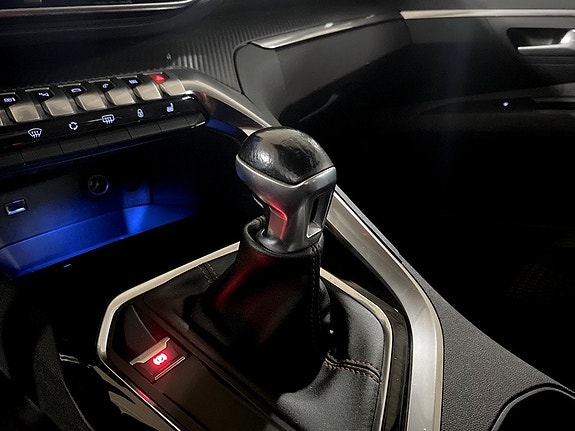 Peugeot 5008 12 of 19