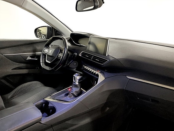 Peugeot 5008 13 of 19