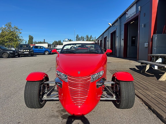 Plymouth Prowler 10 of 12
