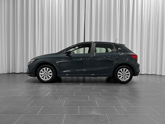 Seat Ibiza 2 of 5