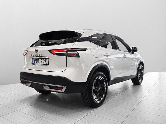 Nissan Qashqai 4 of 18