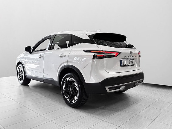Nissan Qashqai 2 of 18