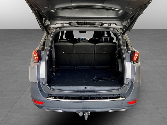 Peugeot 5008 17 of 17