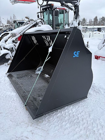 SE Equipment  Snöskopa 4000L