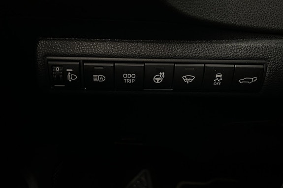 Toyota Corolla 12 of 25