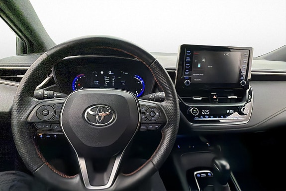 Toyota Corolla 11 of 26